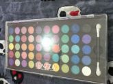 Paleta de Maquiagem 50 cores.